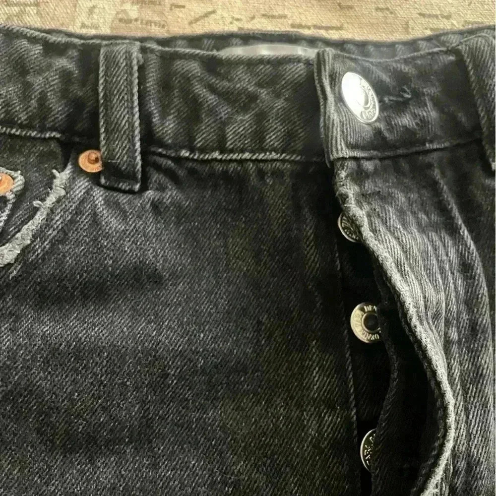 ZARA Distressed High Rise Denim Super Short Shorts Frayed Hem Size 4 Buttonfly - Picture 4 of 8